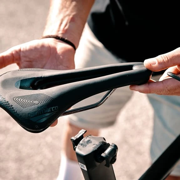 Sella Selle San Marco Shortfit Open-Fit Superleggera Wide Nero - immagine 5