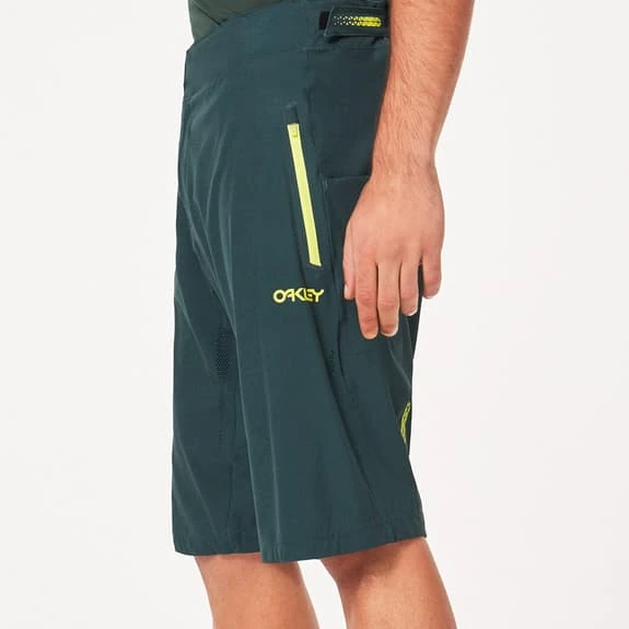 Pantaloni Corti Oakley Reduct Berm Verde Scuro - immagine 3